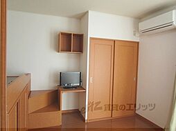 レオパレスＢＲＯＷＮＩＥ 103 1階1Kのリビング/ダイニング