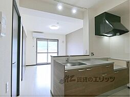 JR東海道・山陽本線 能登川駅 徒歩7分の賃貸マンション 5階2LDKのリビング/ダイニング