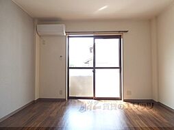 バローゼ10 2階1Kのリビング/ダイニング