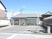 河瀬駅前郵便局まで850メートル