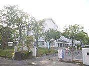 立入が丘小学校まで300メートル