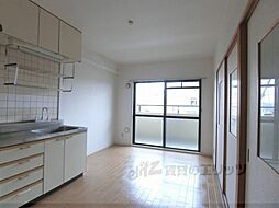 JR東海道・山陽本線 野洲駅 4.8kmの賃貸マンション 2階3DKのリビング/ダイニング