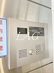 オートロックです。