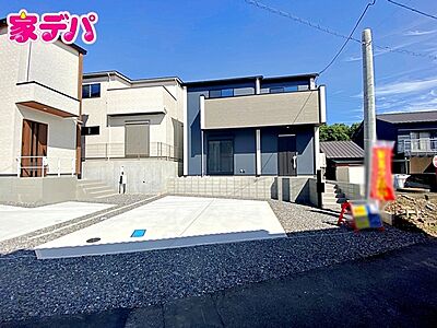 外観：【1号棟】完成しました！！ ・3LDK ・リビング20帖 ・全居室WIC完備 ・パントリー完備 ・駐車スペース2台可能 