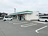 周辺：ファミリーマート豊川桜木通店（880m）