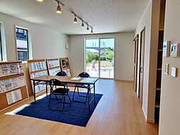 蒲郡市三谷町伊与戸　1号棟 3LDKのリビング/ダイニング