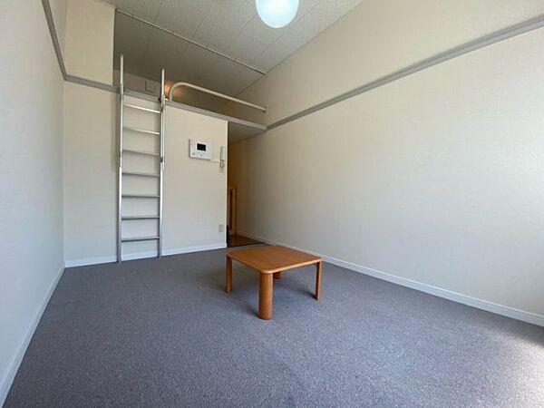画像12:家電・家具付きのお部屋です。