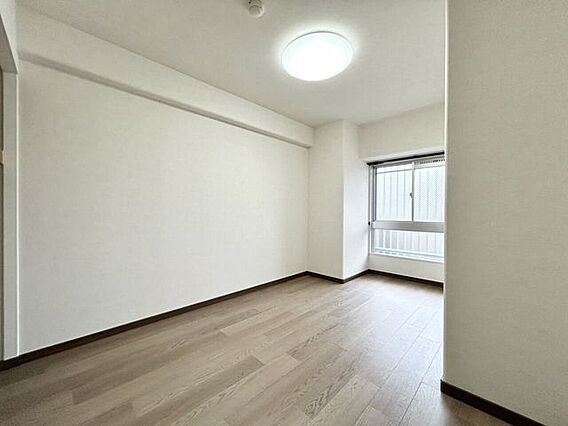 ■5.7帖洋室...