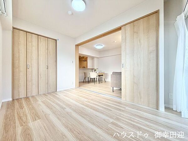 洋室