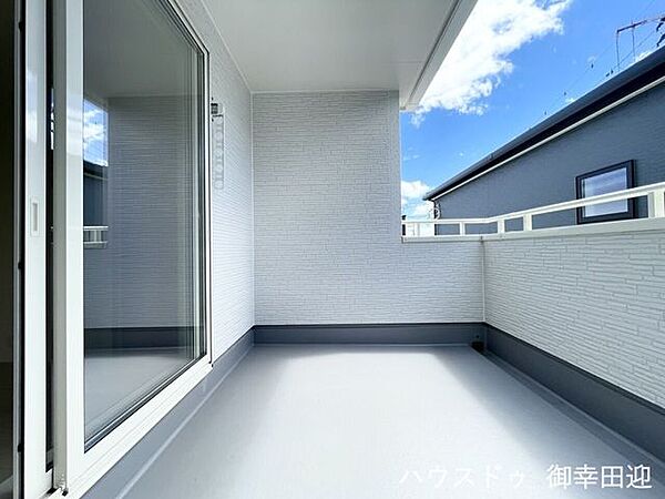バルコニーを拡大表示