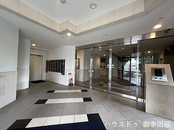 エントランスを拡大表示