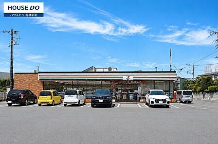 セブンイレブン柏千代田2丁目店1杯ごとに挽きたてのコーヒーを提供する「セブンカフェ」や唐揚げなどの調理商品は、一度はお世話になったことがあるのではないでしょうか?いつも「近くて便利」で助かりますよ…