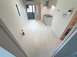 エーデルシュタイン花園伊町 302 3階1DKのリビング/ダイニング