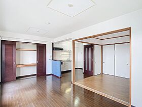 ジーニアス 202 ｜ 岐阜県本巣郡北方町春来町３丁目（賃貸マンション2LDK・2階・63.00㎡） その3