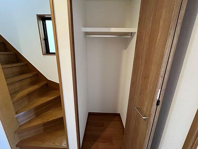 収納 尼崎市御園3丁目22-33