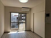 新品のエアコンです☆