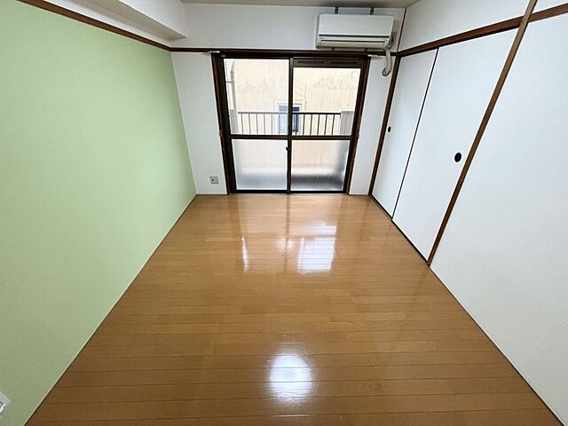 寝室