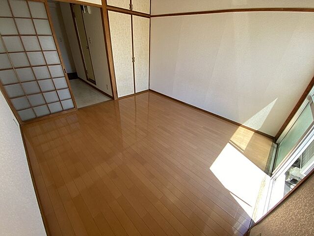 寝室