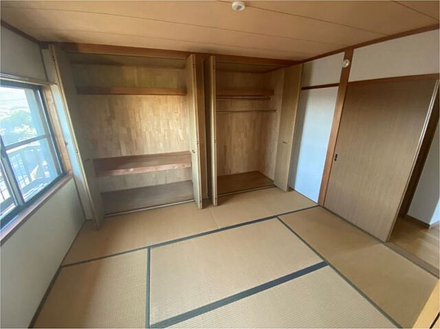 寝室