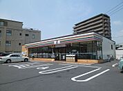 セブンイレブン鹿児島下荒田2丁目店（300m）
