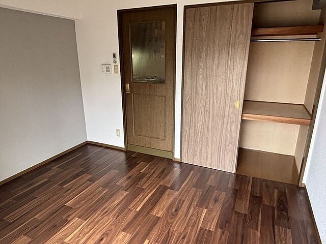 寝室