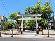 荒田八幡宮（230m）