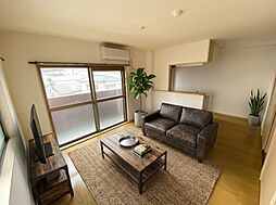 BurgundyApt. 1LDKの写真
