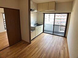 夏迫マンション 0501 5階2DKのリビング/ダイニング