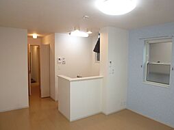 Ｃａｓａ　Ｒｕｈｅ．Ｓ・Ｗ　III 0101 1階1Kのリビング/ダイニング