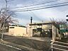 周辺：吹田市立青山台中学校（987m）