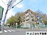 周辺：川崎市立菅中学校 徒歩4分。 280m