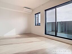 ラクーン守山 202 2階1LDKのリビング/ダイニング