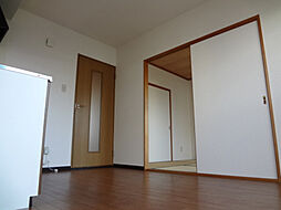 メゾン東陽 306 3階2DKのリビング/ダイニング