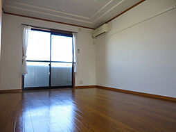 エル・アール 202 2階1Kのリビング/ダイニング