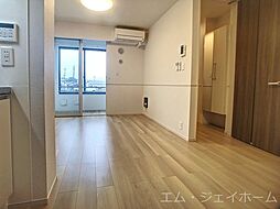 プロムナード甲南 102 1階1LDKのリビング/ダイニング