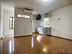 レジデンス五個荘2 202 2階ワンルームのリビング/ダイニング