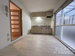 JR東海道・山陽本線 高槻駅 徒歩23分の賃貸マンション 1階3DKのリビング/ダイニング