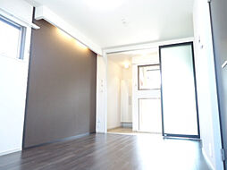 JR東海道・山陽本線 南彦根駅 4.5kmの賃貸アパート 1階ワンルームのリビング/ダイニング