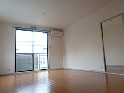 JR東海道・山陽本線 野洲駅 徒歩3分の賃貸アパート 1階2LDKのリビング/ダイニング