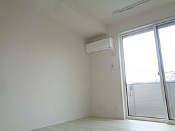 JR湖西線 堅田駅 徒歩7分の賃貸アパート 2階1Kのリビング/ダイニング