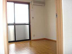 京阪石山坂本線 近江神宮前駅 徒歩7分の賃貸アパート 2階1Kのリビング/ダイニング