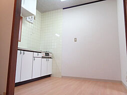 近江鉄道近江本線 水口駅 4.8kmの賃貸アパート 2階1Kのリビング/ダイニング