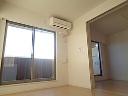 JR東海道・山陽本線 河瀬駅 徒歩7分の賃貸アパート 3階2LDKのリビング/ダイニング