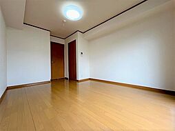 シャトレーヌII 1階1Kのリビング/ダイニング