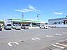 周辺：ファミリーマート 八幡藤原一丁目店 909m