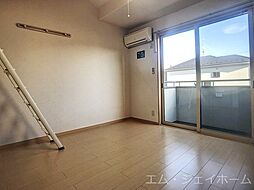 ピノカーサ 206 2階1Kのリビング/ダイニング