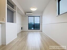 ヴィヴァレス 201 2階2LDKのリビング/ダイニング