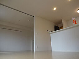 Canal寿　B棟 102 1階2LDKのリビング/ダイニング