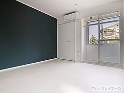 レジーナ 105 1階1Kのリビング/ダイニング