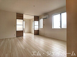 LA・VILLA五箇荘 A102 1階1LDKのリビング/ダイニング